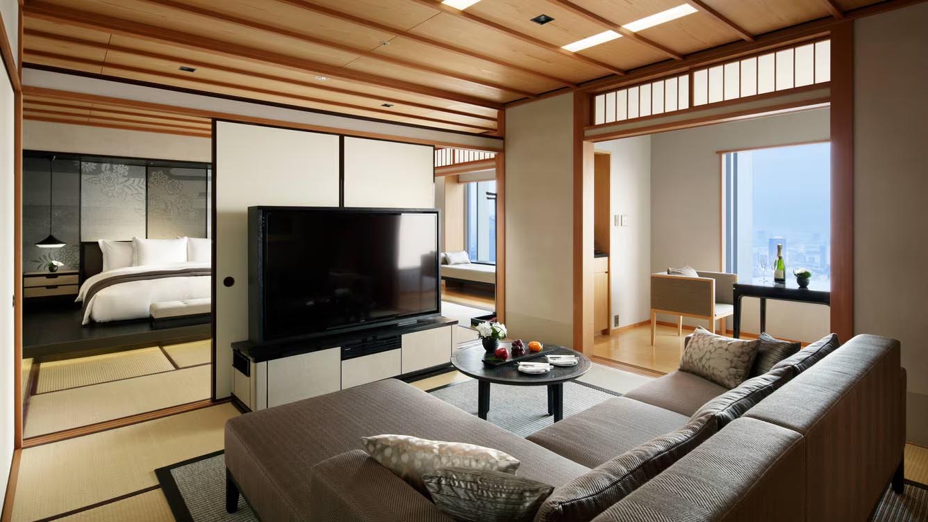 东京丽思卡尔顿酒店外观图